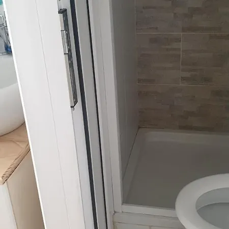 Privatunterkunft Emerald Dream